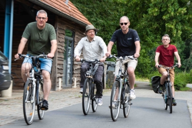 Vakantiehuis De Luysmolen ligt pal naast het alom bekende fietsroutenetwerk van Limburg. Gelegen tussen de knooppunten 9 en 87 is het de ideale uitvalsbasis voor honderden kilometers fietsplezier in zowel Belgisch als Nederlands Limburg.