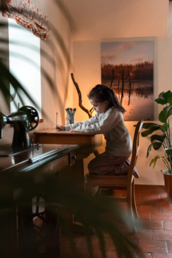  A fantastic time with your family in the peace and quiet of nature at the Luysmolen holiday home in Bocholt Bree. Cosiness is the order of the day, where simplicity becomes something special again.