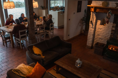  A fantastic time with your family in the peace and quiet of nature at the Luysmolen holiday home in Bocholt Bree. Cosiness is the order of the day, where simplicity becomes something special again.