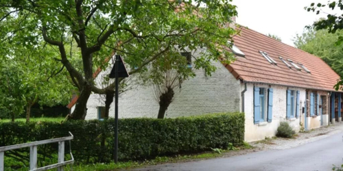 Stap de deur van Vakantiehuis De Luysmolen uit en start onmiddellijk de 104 km lange afstandswandeling die de belangrijkste natuurgebieden van het Kempenbroek aan elkaar rijgt. Geen zorg voor je overnachtingen. Onze breng- en haalservice pikt je 's avonds gewoon terug op. 