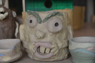 Creatieve zomerkampen in een inspirerend natuurlijk kader aan de Binkermolen. ​Een week vol creatief plezier dicht bij de natuur in kleine groep voor ​kinderen van geboortejaar 2015 - 2019