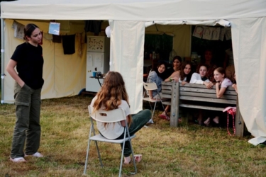 Creatieve zomerkampen in een inspirerend natuurlijk kader aan de Binkermolen. ​Een week vol creatief plezier dicht bij de natuur in kleine groep voor ​jongeren van geboortejaar 2009-2013. 
