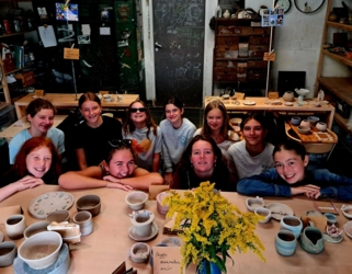 Creatieve zomerkampen in een inspirerend natuurlijk kader aan de Binkermolen. ​Een week vol creatief plezier dicht bij de natuur in kleine groep voor ​jongeren van geboortejaar 2009-2013. 