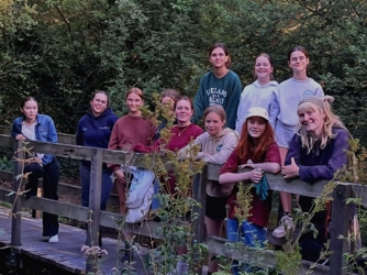 Creatieve zomerkampen in een inspirerend natuurlijk kader aan de Binkermolen. ​Een week vol creatief plezier dicht bij de natuur in kleine groep voor ​jongeren van geboortejaar 2009-2013. 
