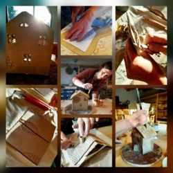 Klei atelier: ​in kleine groep, max 8 personen Je leert ​verschillende kleitechnieken aan en leert ze verder uitbouwen... ontspannen verdwijn je met je handen in de klei en vorm je je eigen creatie... Potjes, schalen, beeldjes, tegels,.... werken met mallen, boetseren of pottendraaien... wat jou het meest aanspreekt. Je bent welkom zowel zonder als met ervaring. Omdat we in kleine groep werken kan ik iedereen voldoende aandacht geven. De laatste les mag jij zelf je eigen werk glazuren.  Zo worden het allemaal unieke stuks met jouw persoonlijke handdruk!