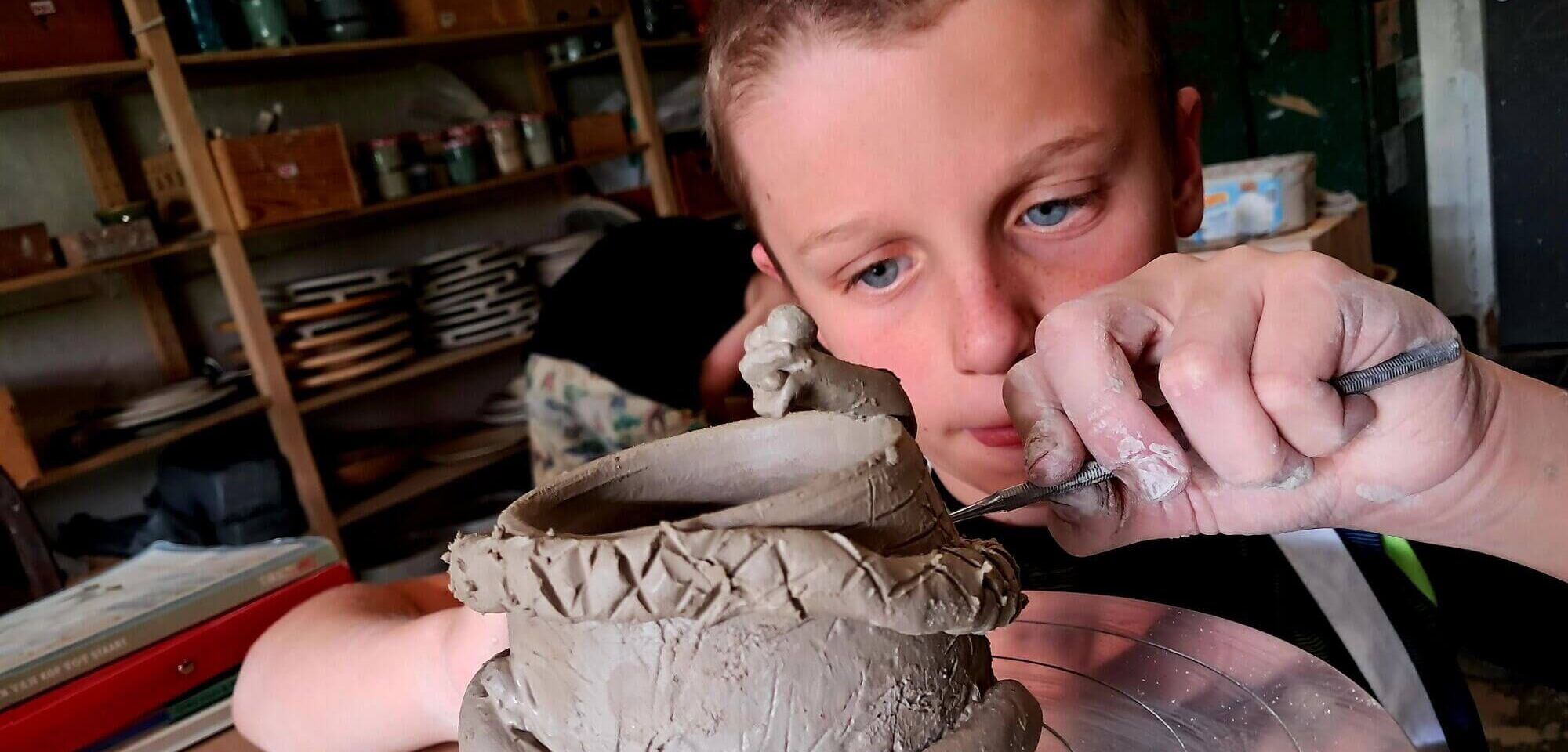 Zomerkamp keramiek en natuurbeleving kids 1